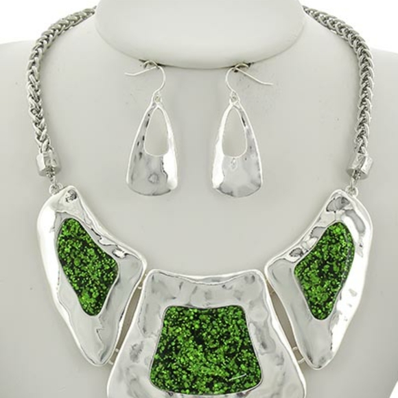 Jewelry - Necklace and Earring Set